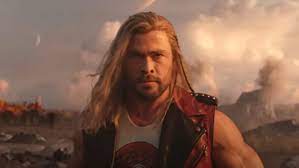 In the new Love & Thunder trailer, Thor assembles a new team to face Gorr.