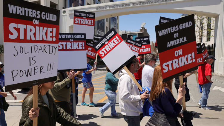 Writers Strike Takes Hopeful Turn: Studios Open to Negotiations, Bringing a Glimmer of Progress